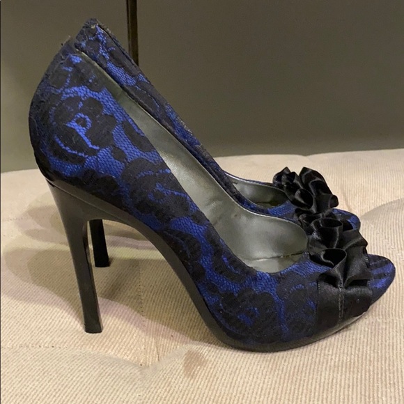 Carlos by Carlos Santana Heels Size 8.5 M - Picture 2 of 4